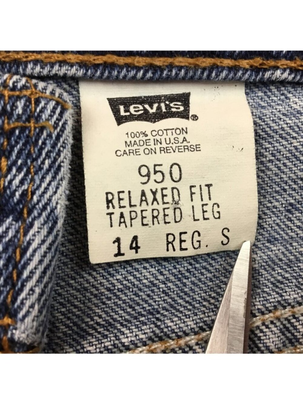RARE VINTAGE LEVI’S 950 Orange Tab Relaxed Fit Tapered Leg Jeans Size 14 - Picture 10 of 15